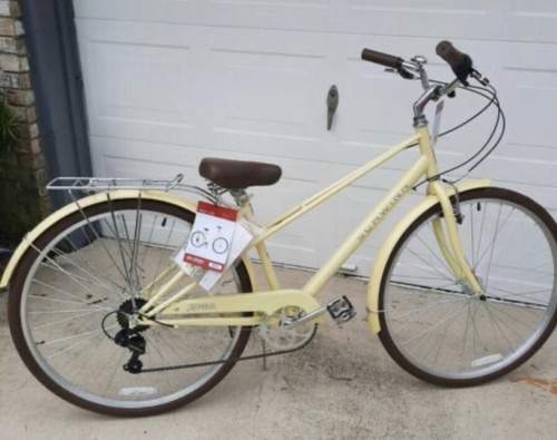 schwinn 700c women's pathway